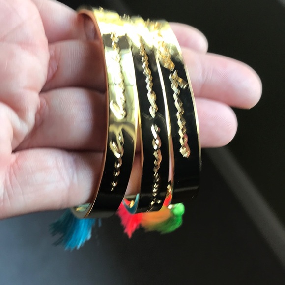 Bracelets - Picture 6 of 7